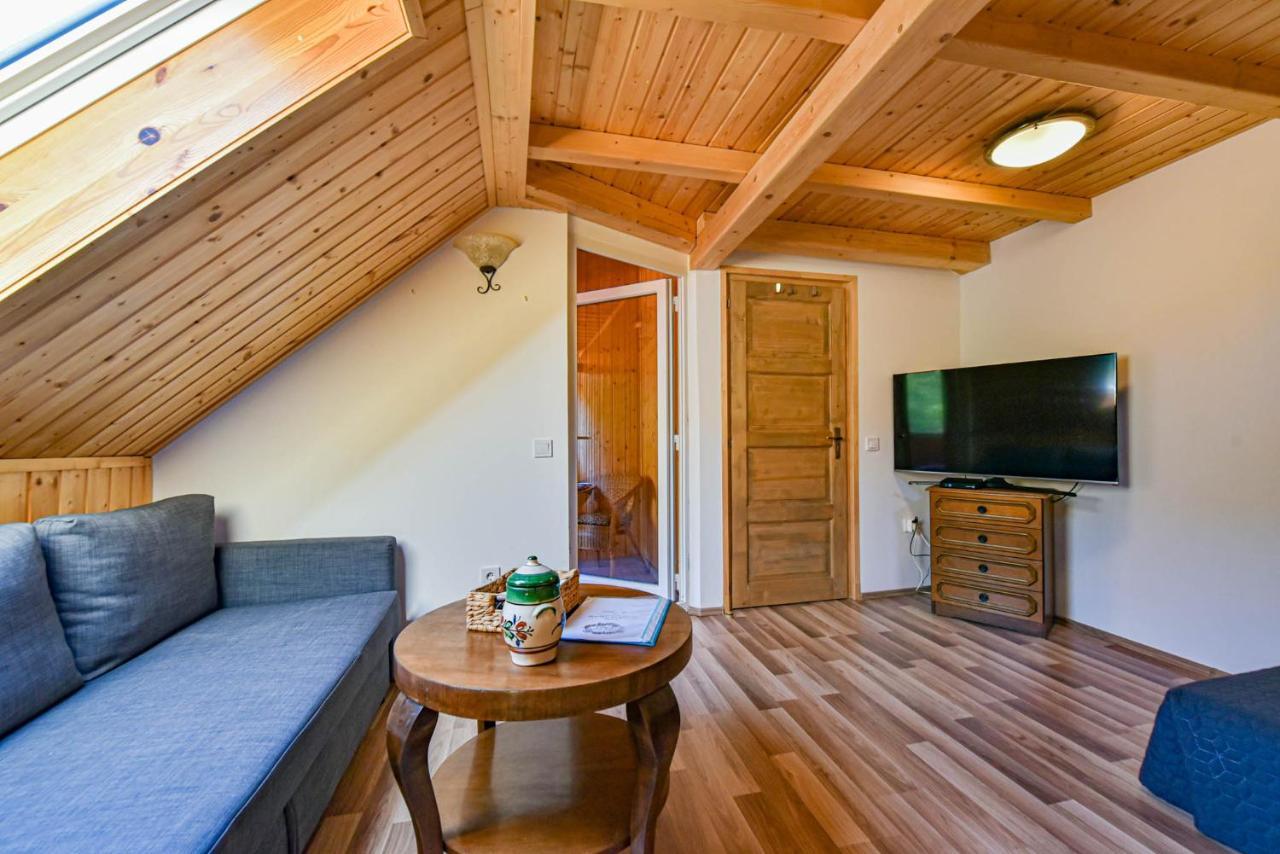Fekete Rigo Vendeghaz Apartment Egerszalók Exterior foto